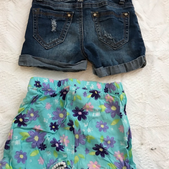 2 shorts comfy and cute - Picture 2 of 3